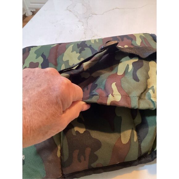 Diaper Dude Messenger Diaper Bag Camo - Picture 6 of 11